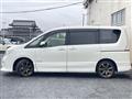 2013 Nissan Serena