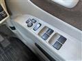 2010 Nissan ROOX