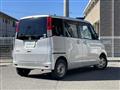 2010 Nissan ROOX