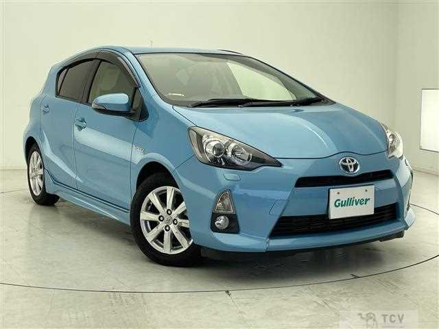 2013 Toyota AQUA