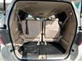 2013 Toyota Alphard Hybrid