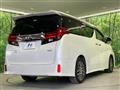 2017 Toyota Alphard