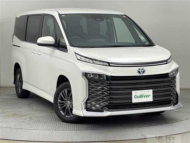 2025 Toyota Voxy