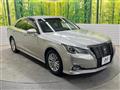 2016 Toyota Crown Hybrid