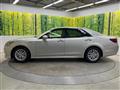 2016 Toyota Crown Hybrid