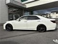 2015 Toyota Crown Hybrid