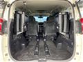 2016 Toyota Alphard Hybrid