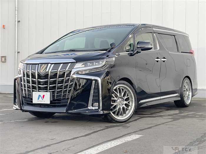 2018 Toyota Alphard Hybrid