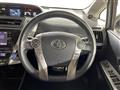 2017 Toyota PRIUS α