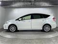 2017 Toyota PRIUS α