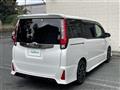 2016 Toyota Noah