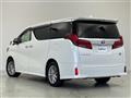 2022 Toyota Alphard Hybrid