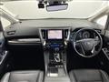 2022 Toyota Alphard Hybrid