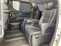 2022 Toyota Alphard Hybrid