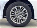 2022 Toyota Alphard Hybrid