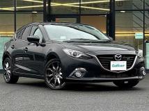 2014 Mazda Axela Sport