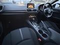 2017 Mazda Axela Sport