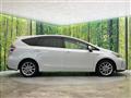 2014 Toyota PRIUS α