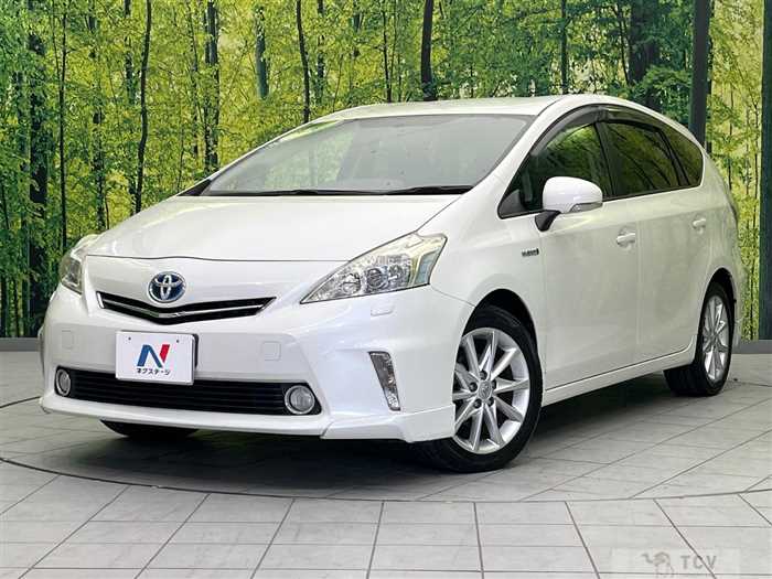 2012 Toyota PRIUS α