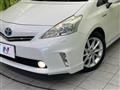 2012 Toyota PRIUS α