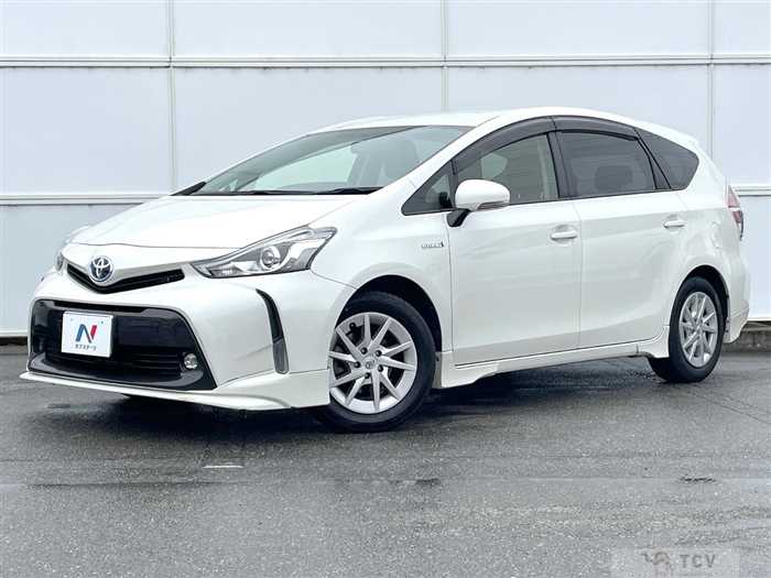 2015 Toyota PRIUS α