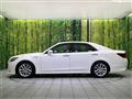 2013 Toyota Crown Hybrid