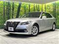 2013 Toyota Crown Hybrid