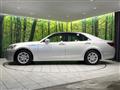 2013 Toyota Crown Hybrid