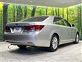 2013 Toyota Crown Hybrid