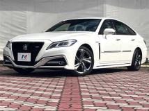 2018 Toyota Crown Hybrid
