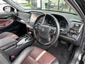 2015 Toyota Crown Hybrid