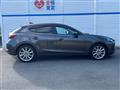 2017 Mazda Axela Sport