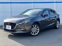 2017 Mazda Axela Sport