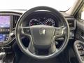 2013 Toyota Crown Hybrid