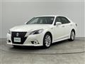 2013 Toyota Crown Hybrid