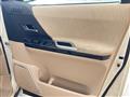 2012 Toyota Alphard Hybrid