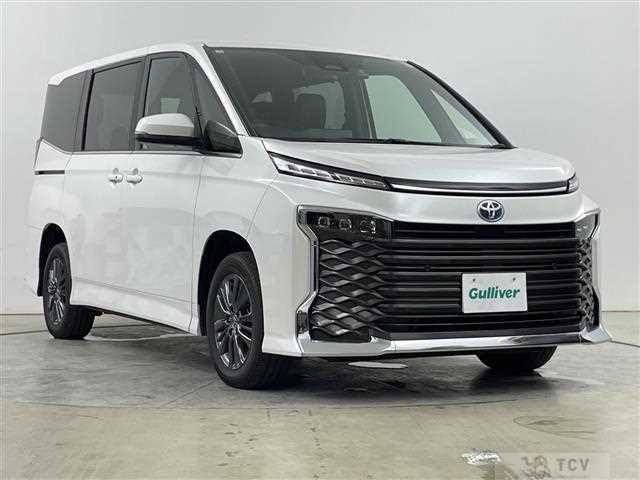2025 Toyota Voxy
