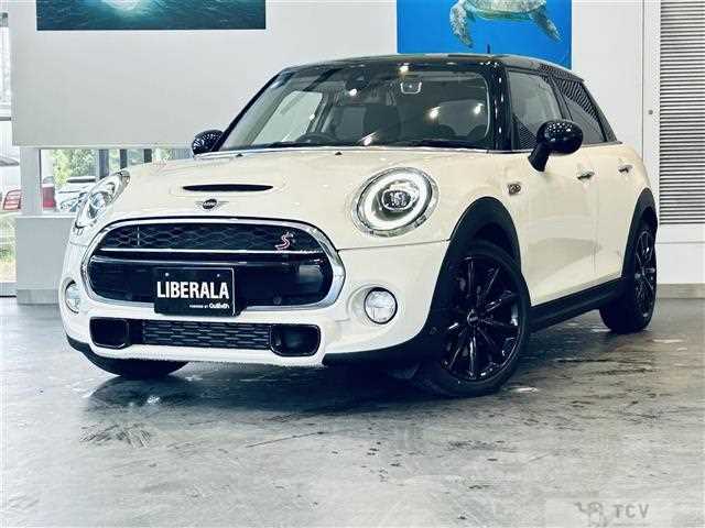 2019 BMW MINI