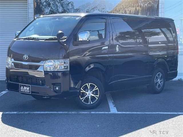 2022 Toyota Hiace Van