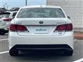 2014 Toyota Crown Hybrid