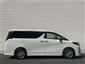 2018 Toyota Alphard Hybrid