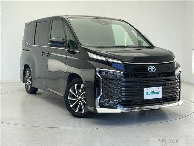2023 Toyota Voxy