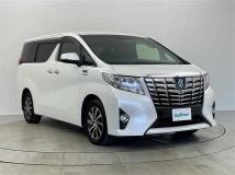 2017 Toyota Alphard Hybrid