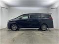 2021 Toyota Alphard Hybrid