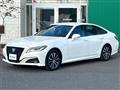 2018 Toyota Crown Hybrid