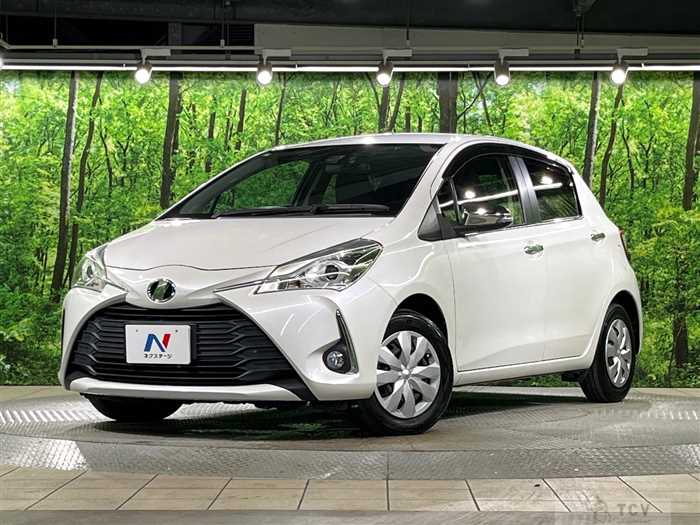 2017 Toyota Vitz