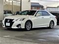 2015 Toyota Crown Hybrid