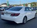2017 Toyota Crown Hybrid