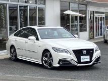 2018 Toyota Crown Hybrid