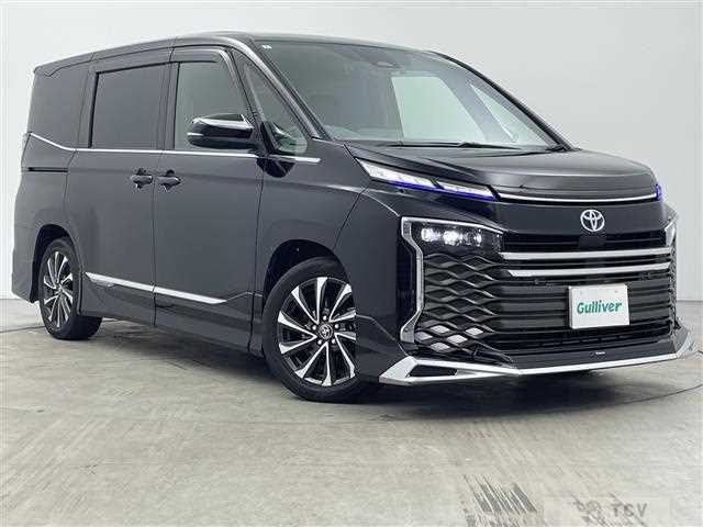 2022 Toyota Voxy
